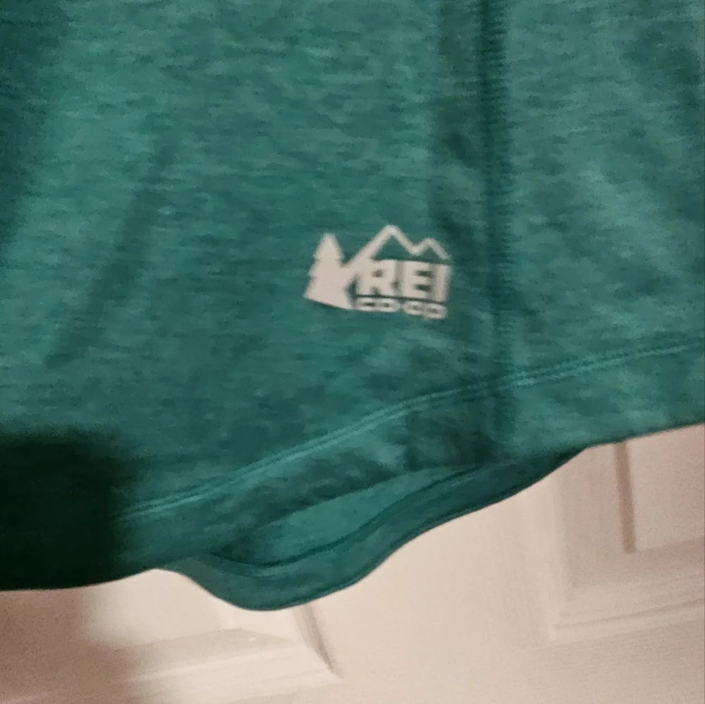 NWT REI Crew Base Layer Shirt Size XS - Picture 10 of 12